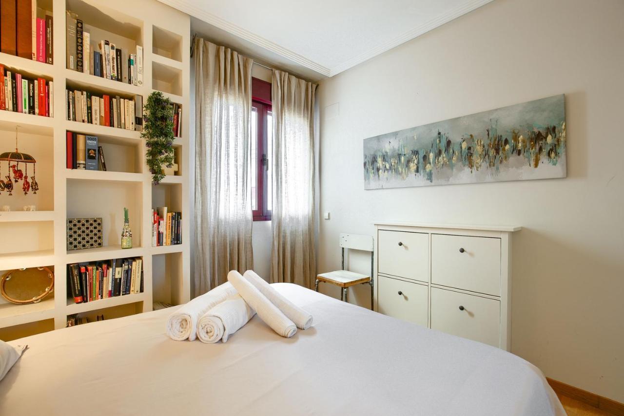 Apartamento En Chamberi Con Piscina - Lovely Apartment In The City Center With Swimming Pool Madrid Esterno foto