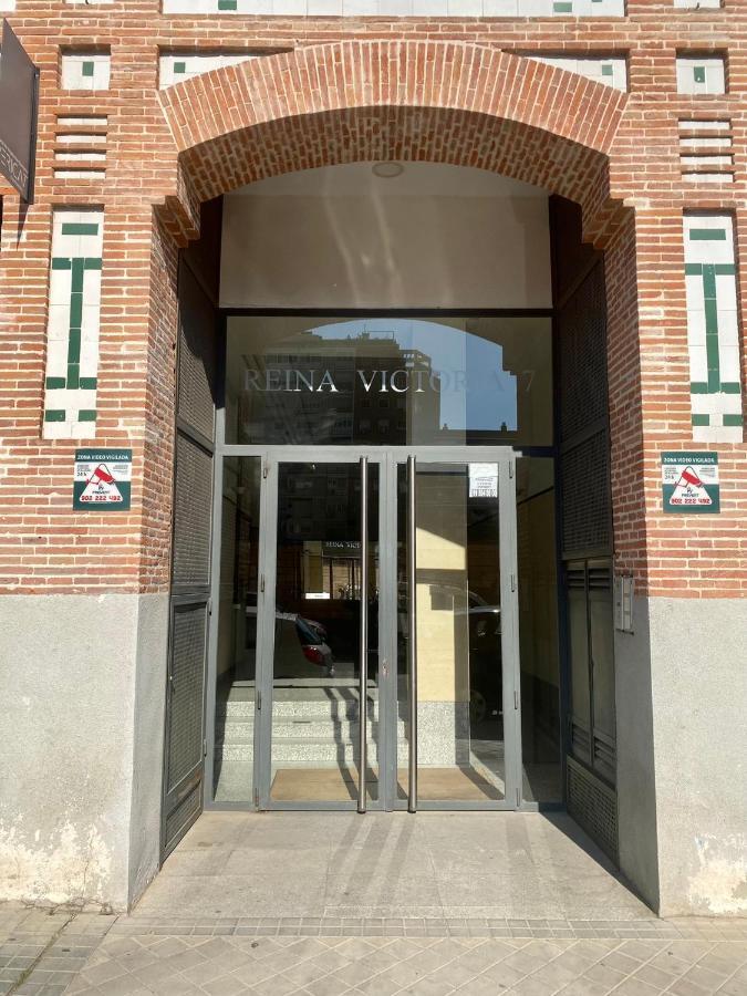 Apartamento En Chamberi Con Piscina - Lovely Apartment In The City Center With Swimming Pool Madrid Esterno foto