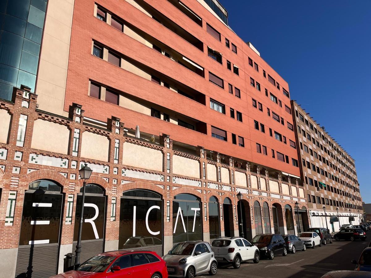 Apartamento En Chamberi Con Piscina - Lovely Apartment In The City Center With Swimming Pool Madrid Esterno foto